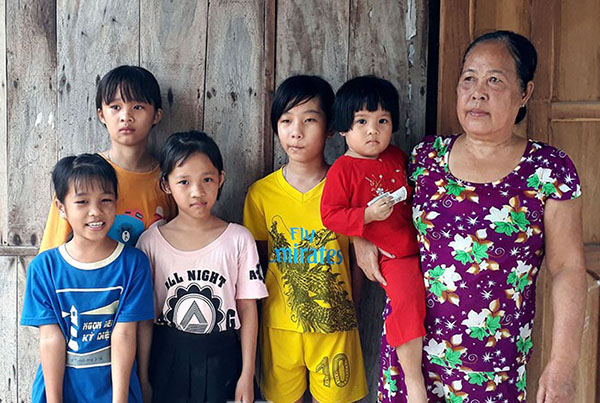 5 em nhỏ cần được giúp đỡ